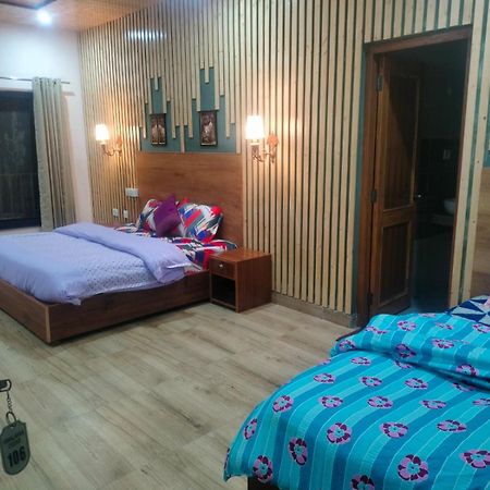 Starry Sky Hotel Joshimath Ngoại thất bức ảnh