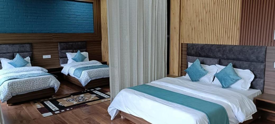 Starry Sky Hotel Joshimath Ngoại thất bức ảnh
